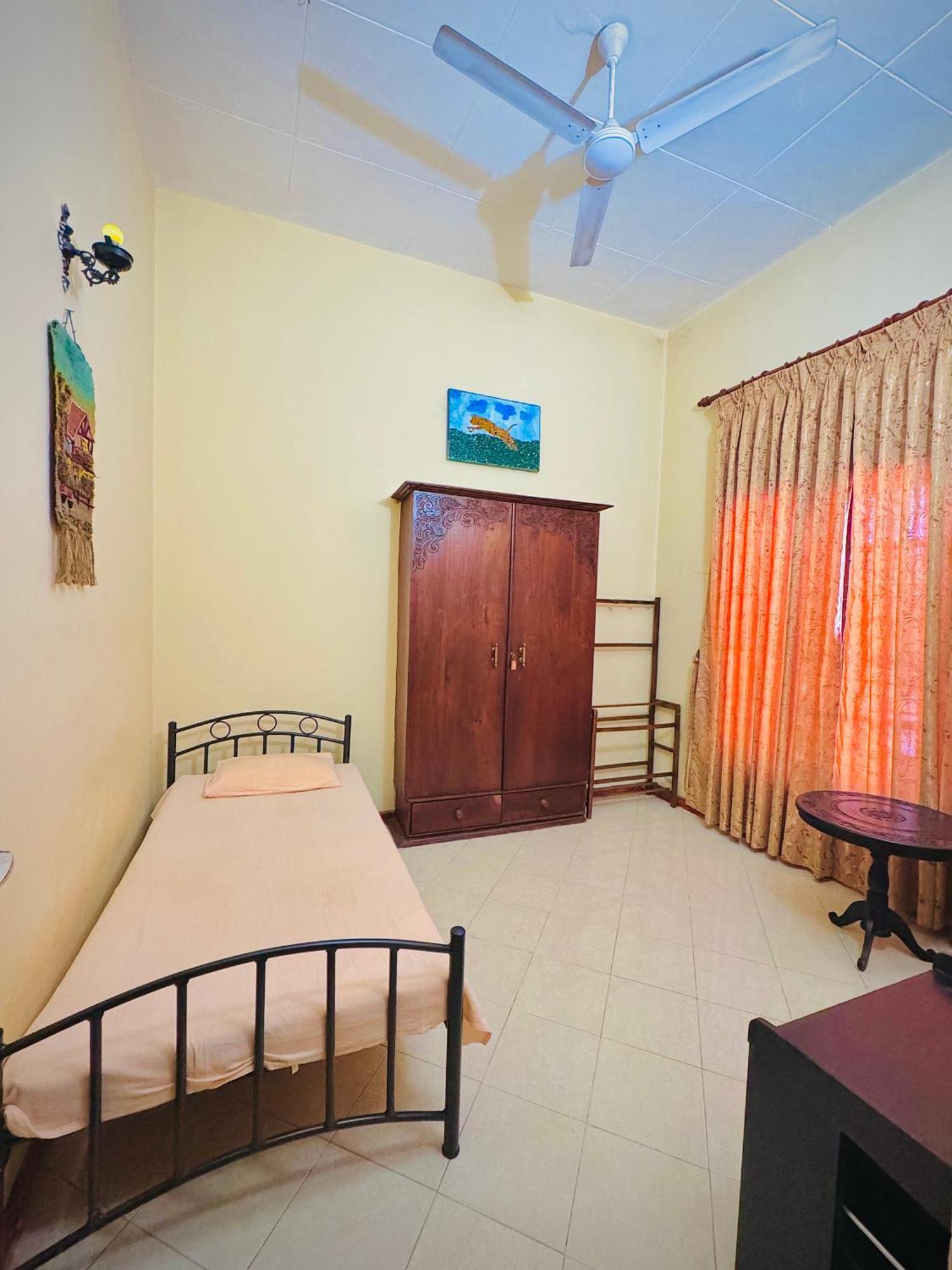 Mahaweli View Bungalow Kandy Exteriör bild